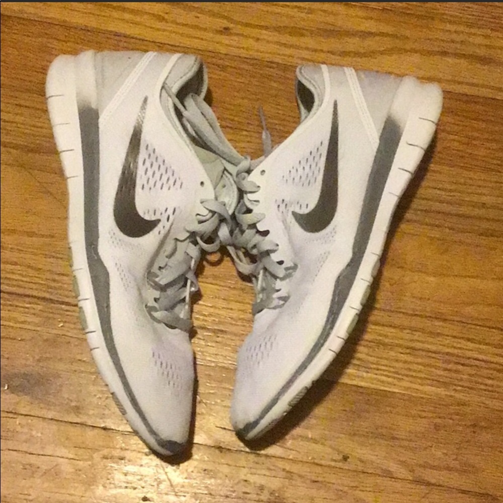 Nike TR